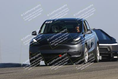 media/Oct-19-2025-Speed Ventures (Sun) [[a6e7fe67be]]/TC B/Session 1 (Grapevine)/